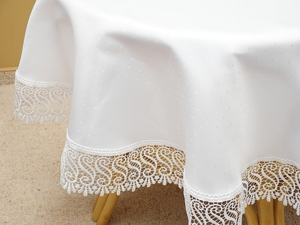 Obrus plamoodporny z gipiurą BELLISSIMO