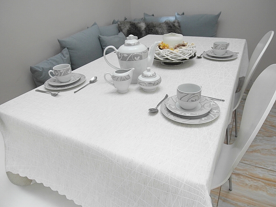 Obrus plamoodporny BELLA Z LNEM